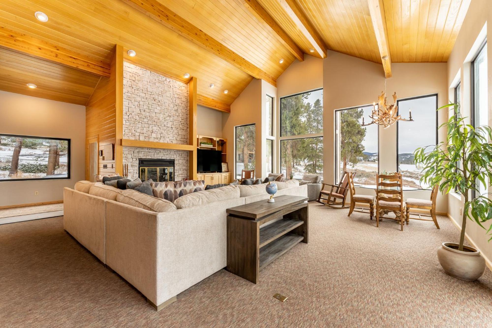 Vila 203 Gentian Road Keystone Exteriér fotografie